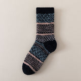 🧦 Calcetines afelpados con diseño invernal