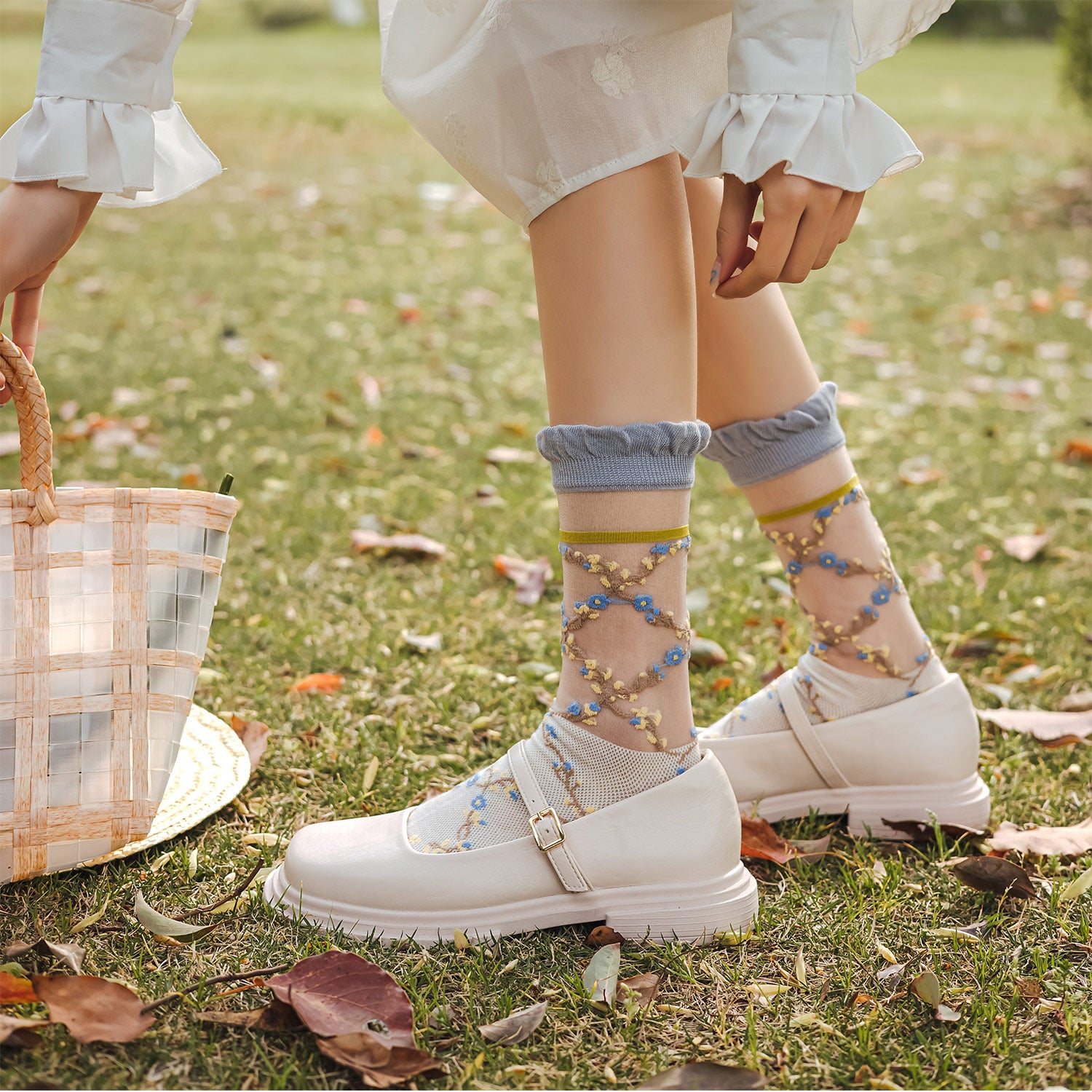 🌼 "Flores de Primavera con Encanto" 💙🧦
