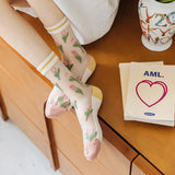 "Calcetines Transparentes con Tulipanes Bordados – Estilo Vintage Romántico
