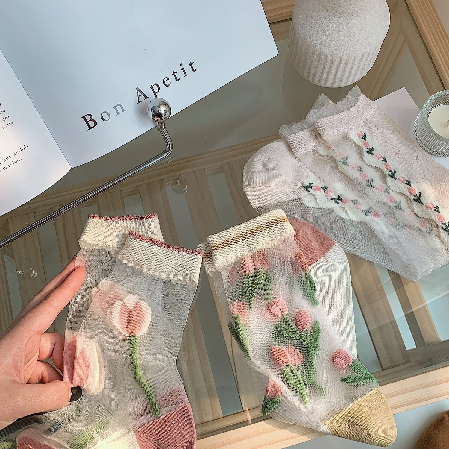 "Dulce Rosa – Calcetines Ligeros y Románticos"