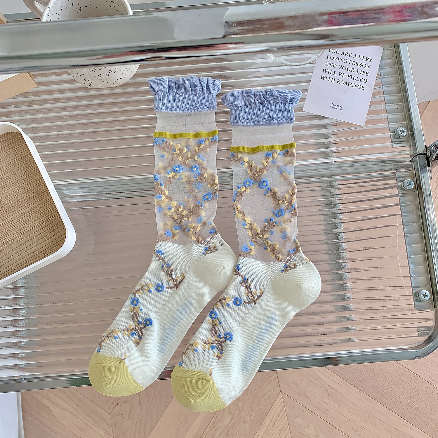 🌼 "Flores de Primavera con Encanto" 💙🧦