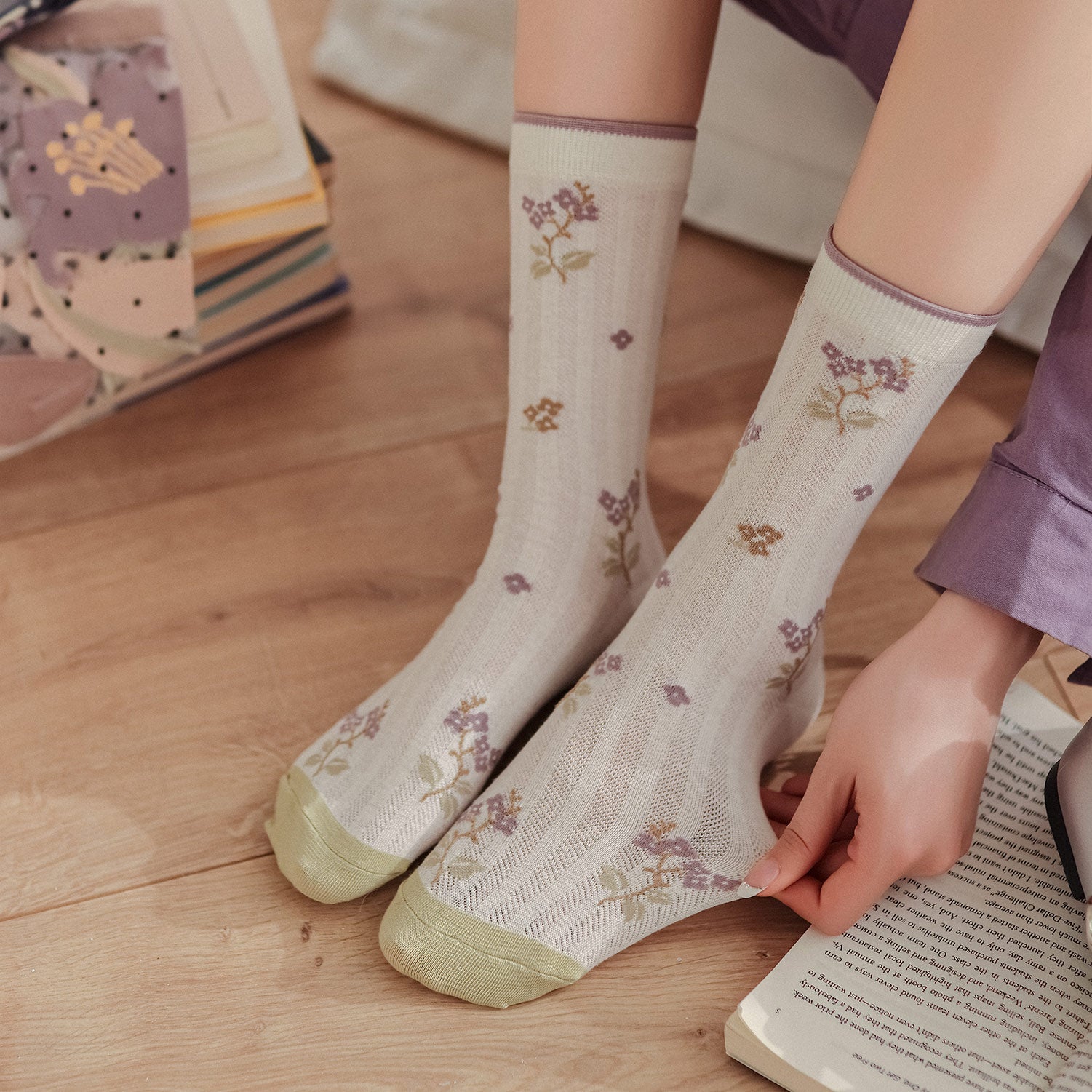 🌿 Calcetines "Flores de Primavera" 💜✨