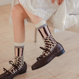 Calcetines Artísticos de Malla Trenzada – Estilo Retro Chic
