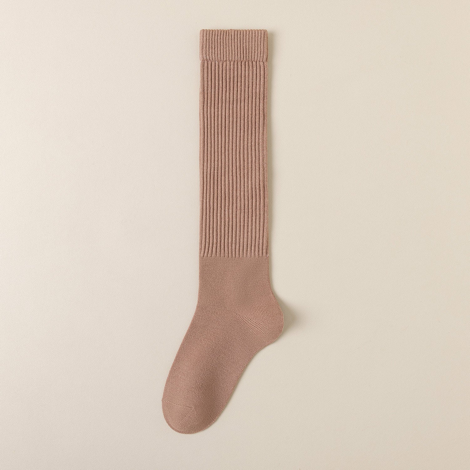 Calcetines Altos de Algodón en Colores Básicos – Suaves y Cómodos