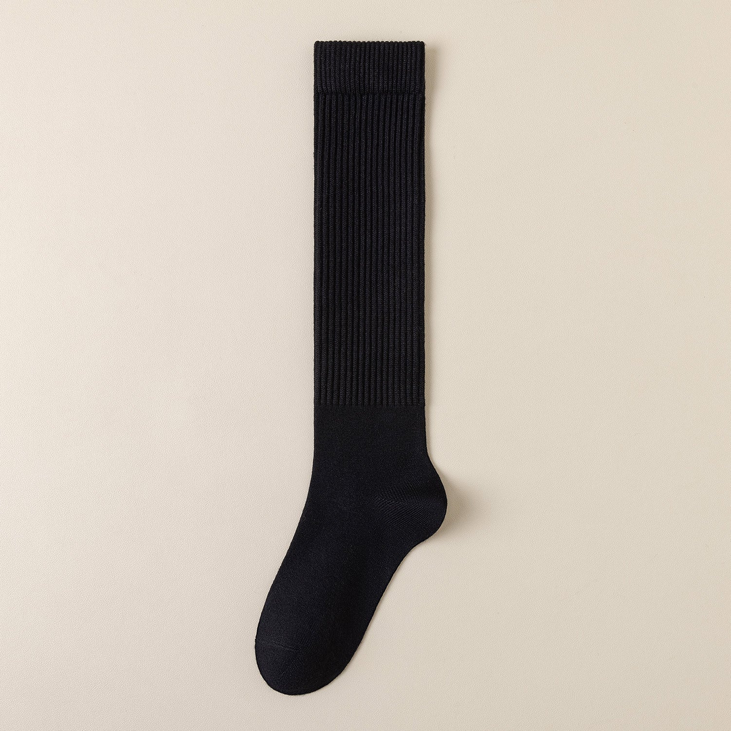 Calcetines Altos de Algodón en Colores Básicos – Suaves y Cómodos