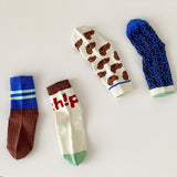 ¡Calcetines Traviesos! 🐻🧦✨