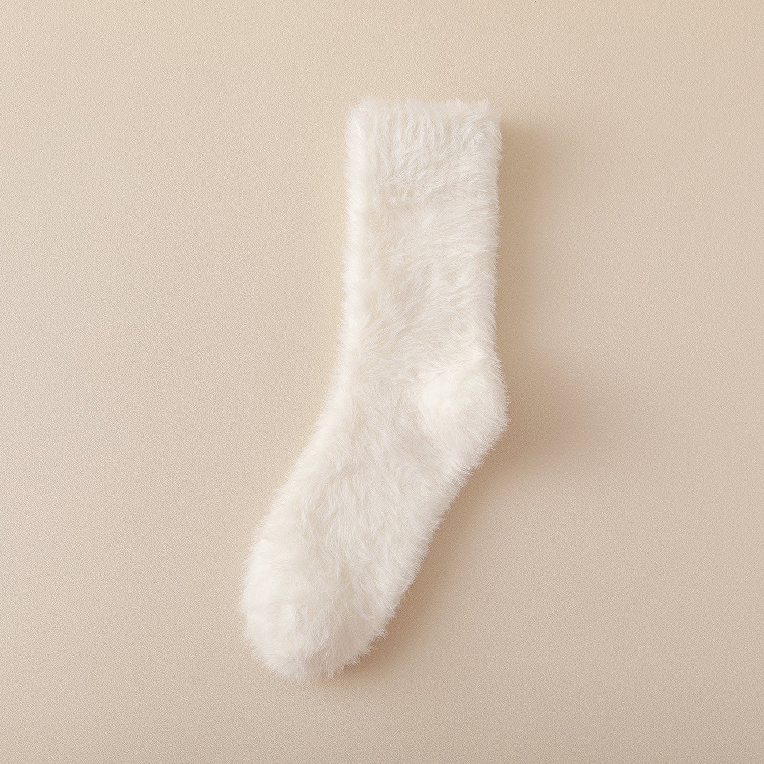 🧦✨ Calcetines Peluditos para el Invierno — ¡Dulces, Suaves y Súper Cálidos! 🐻❄️