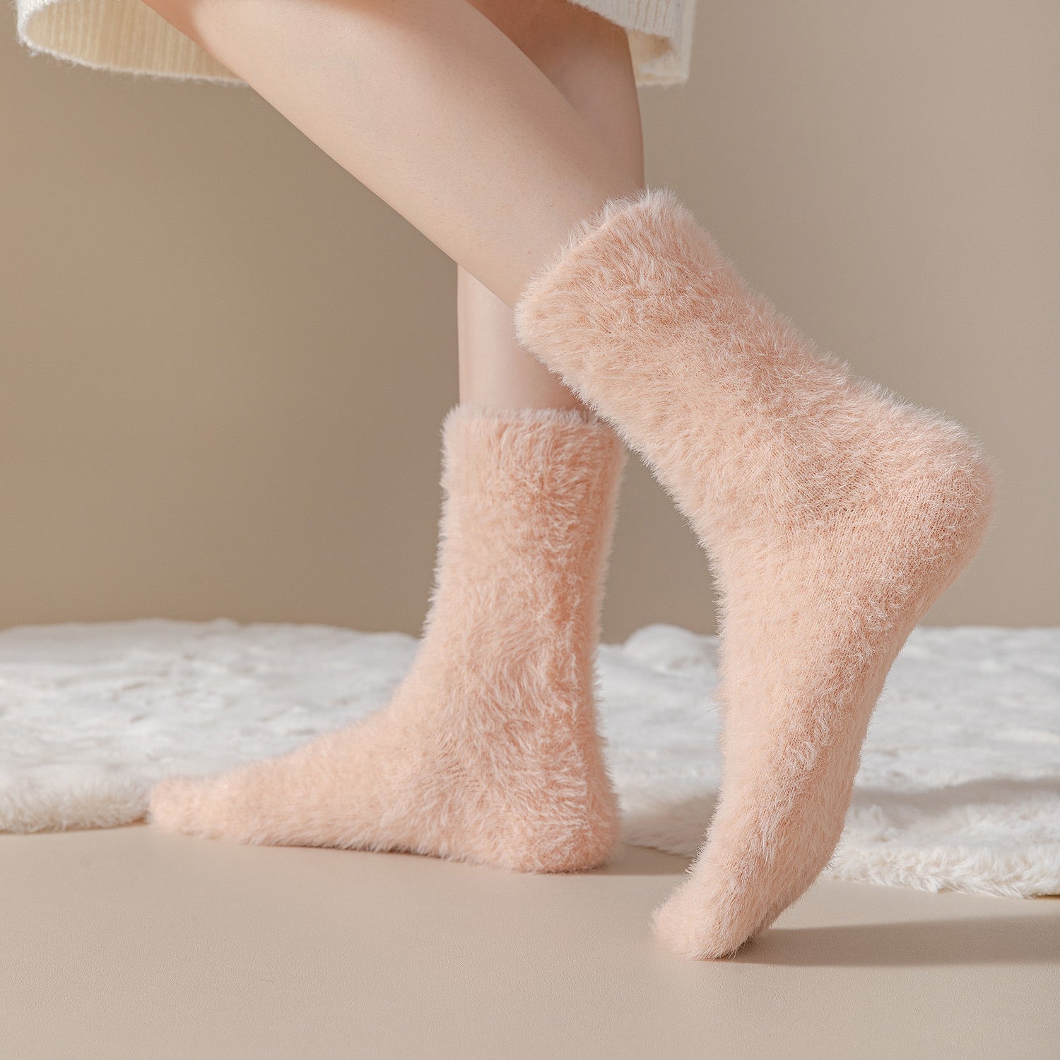 🧦✨ Calcetines Peluditos para el Invierno — ¡Dulces, Suaves y Súper Cálidos! 🐻❄️
