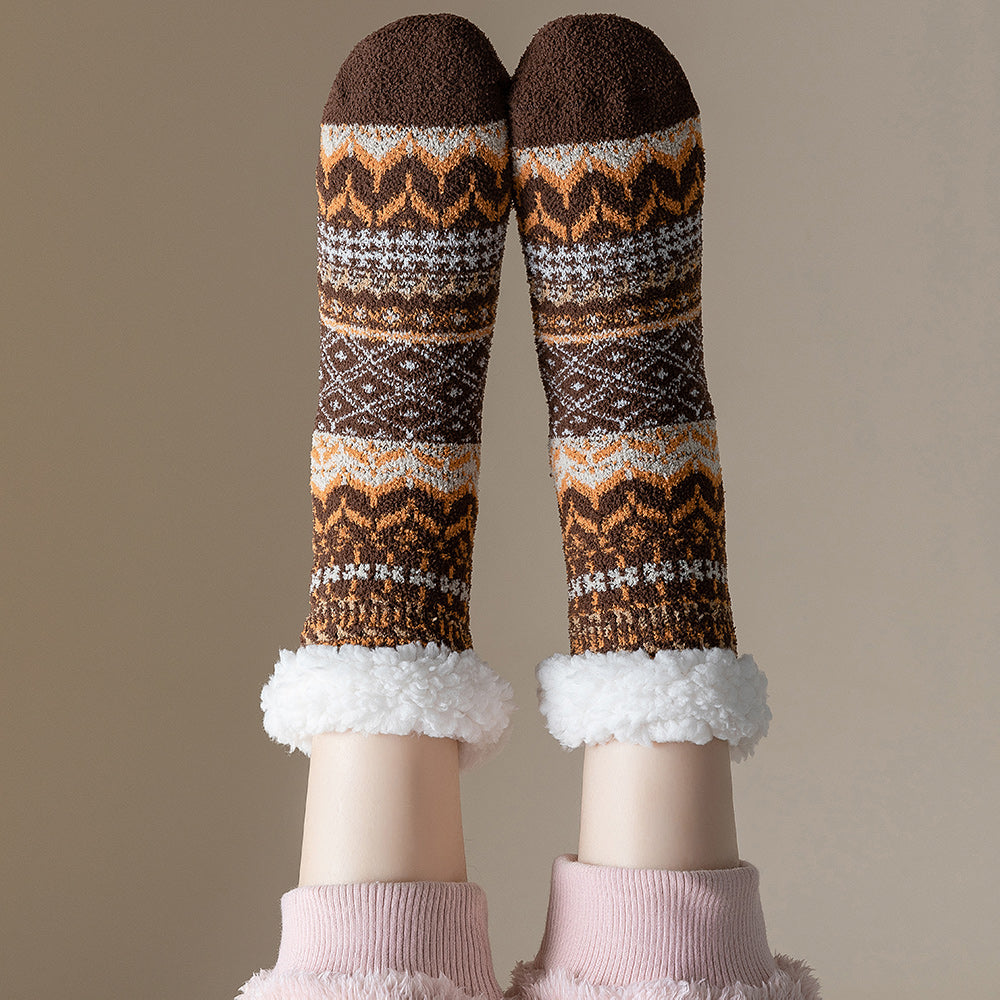 🧦✨ Calcetines Acogedores con Estampado Invernal – Para Días Fríos y Corazones Calientes ❄️❤️