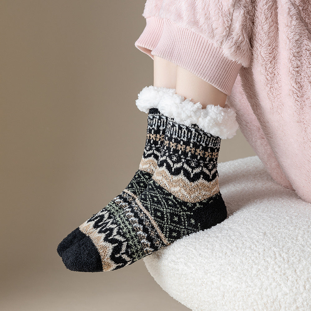 🧦✨ Calcetines Acogedores con Estampado Invernal – Para Días Fríos y Corazones Calientes ❄️❤️