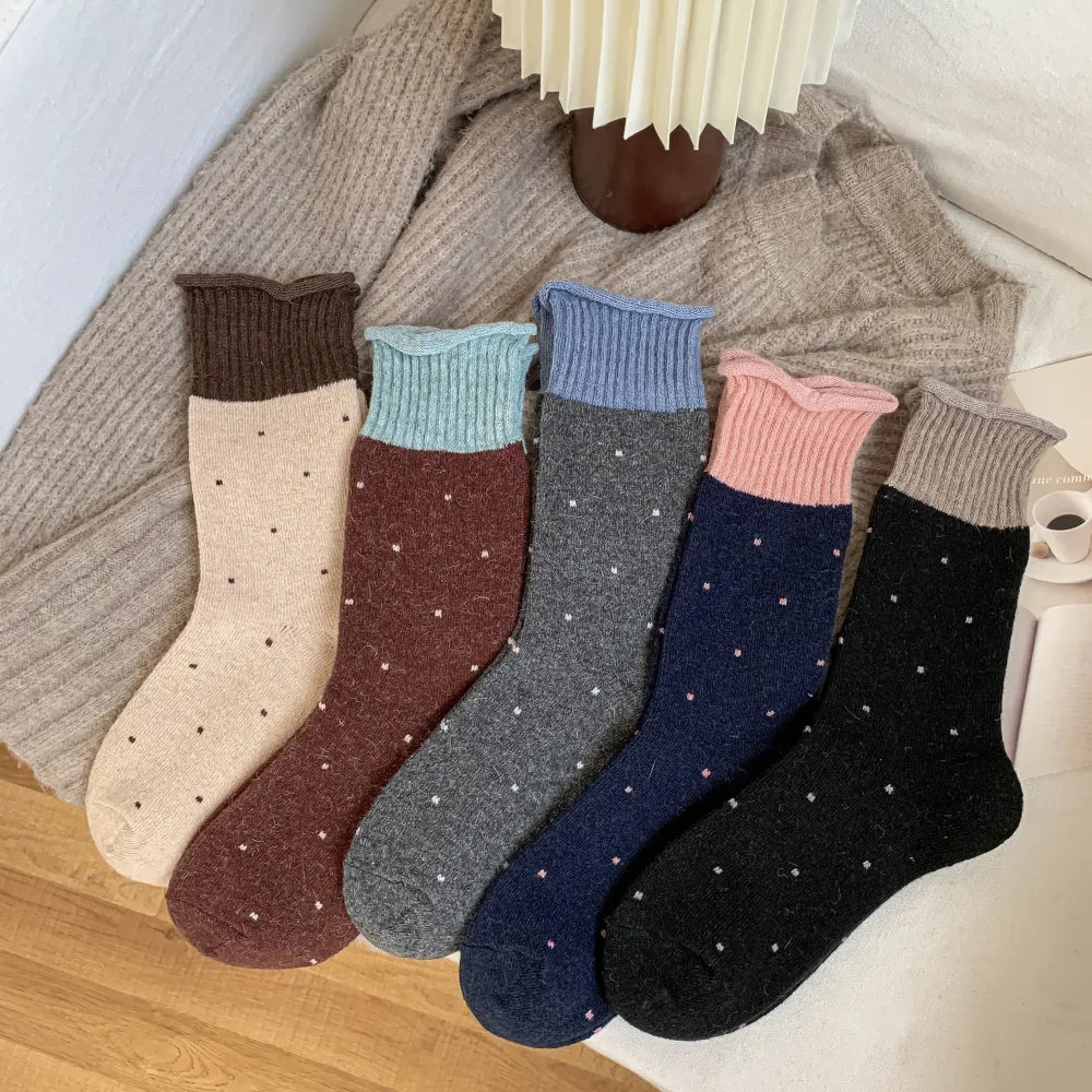 Calcetines Lunares Elegantes