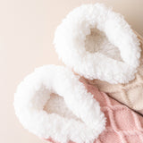 Calcetines Suaves de Invierno con Diseño de Cuadros y Base Antideslizante