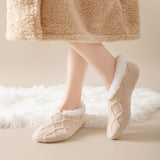 Calcetines Suaves de Invierno con Diseño de Cuadros y Base Antideslizante