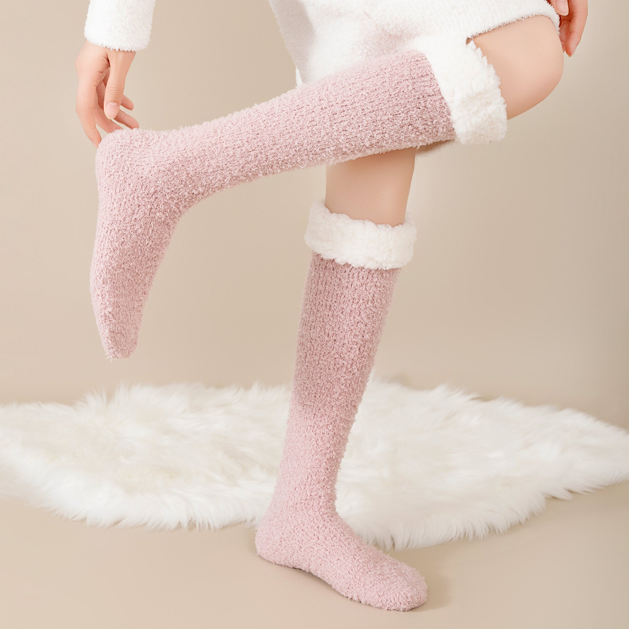 Calcetines Altos de Algodón — Comodidad y Estilo