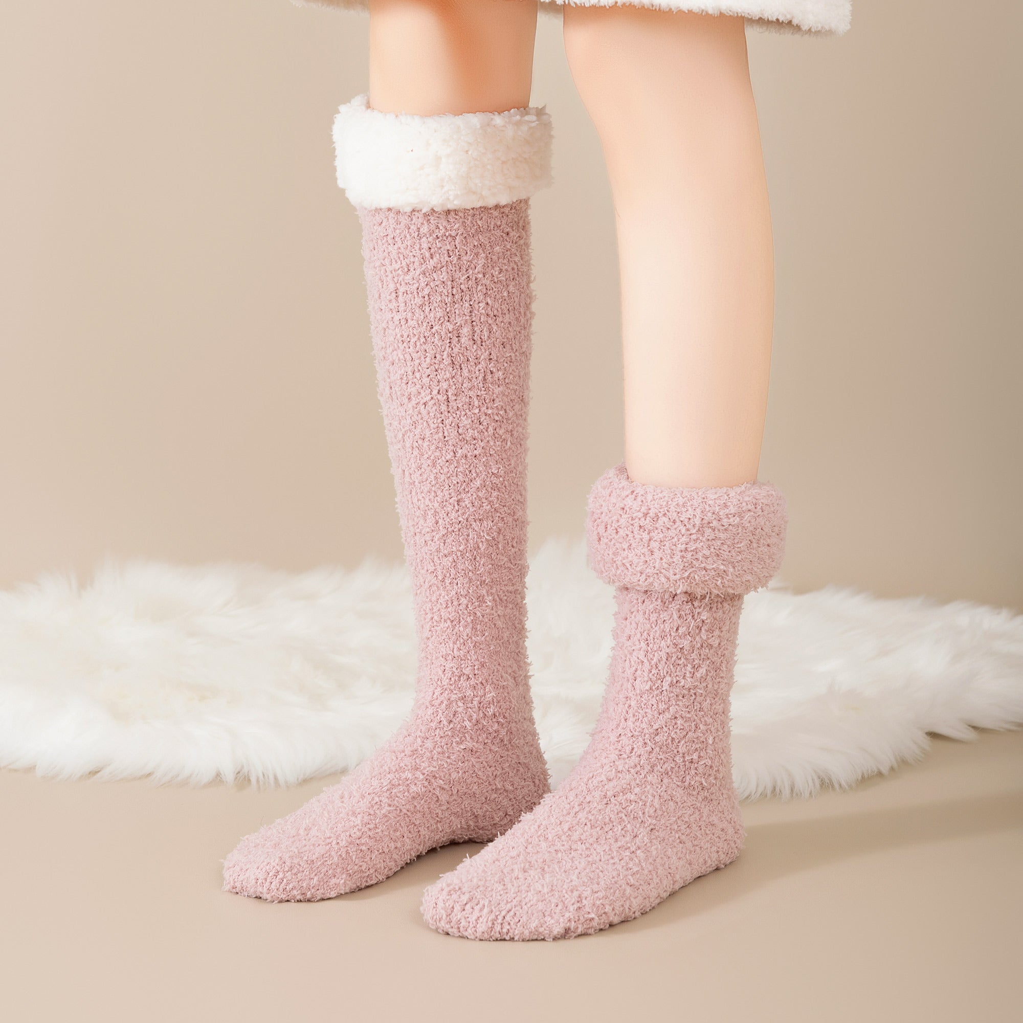 Calcetines Altos de Algodón — Comodidad y Estilo
