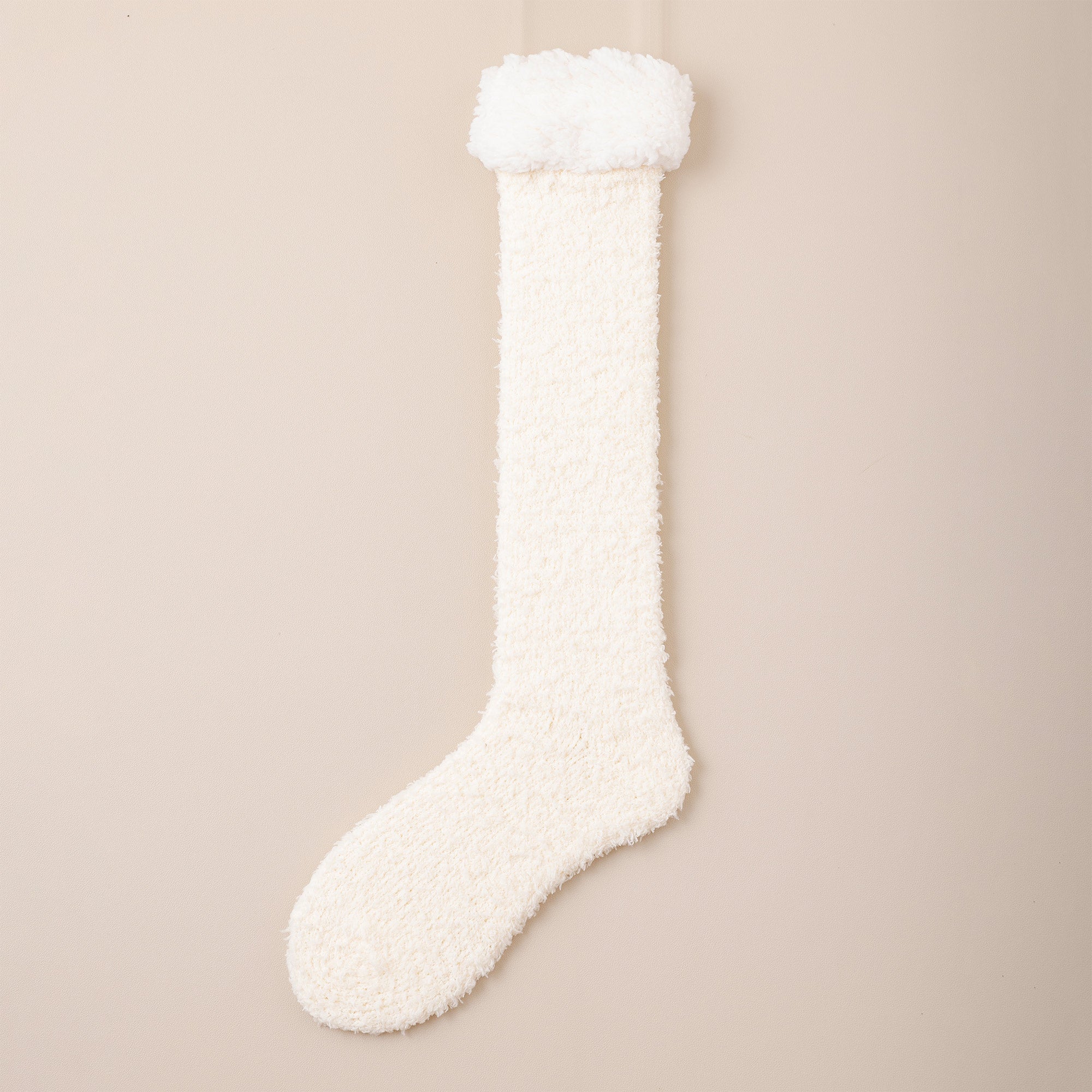 Calcetines Altos de Algodón — Comodidad y Estilo