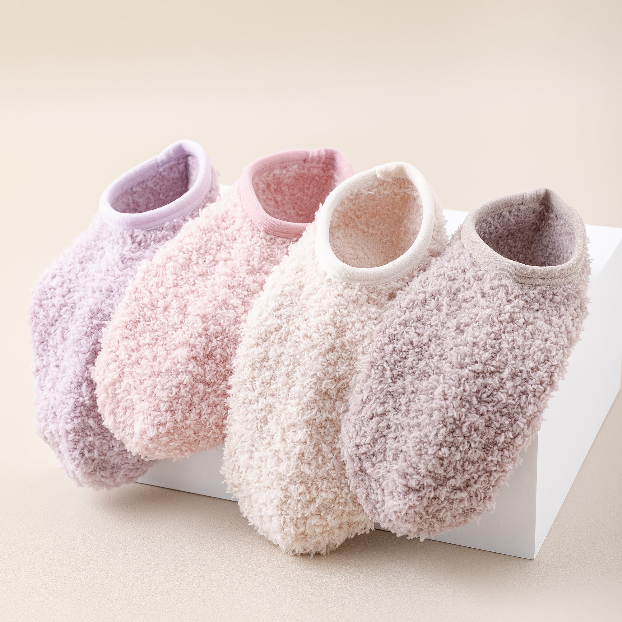 Calcetines Altos de Algodón — Comodidad y Estilo