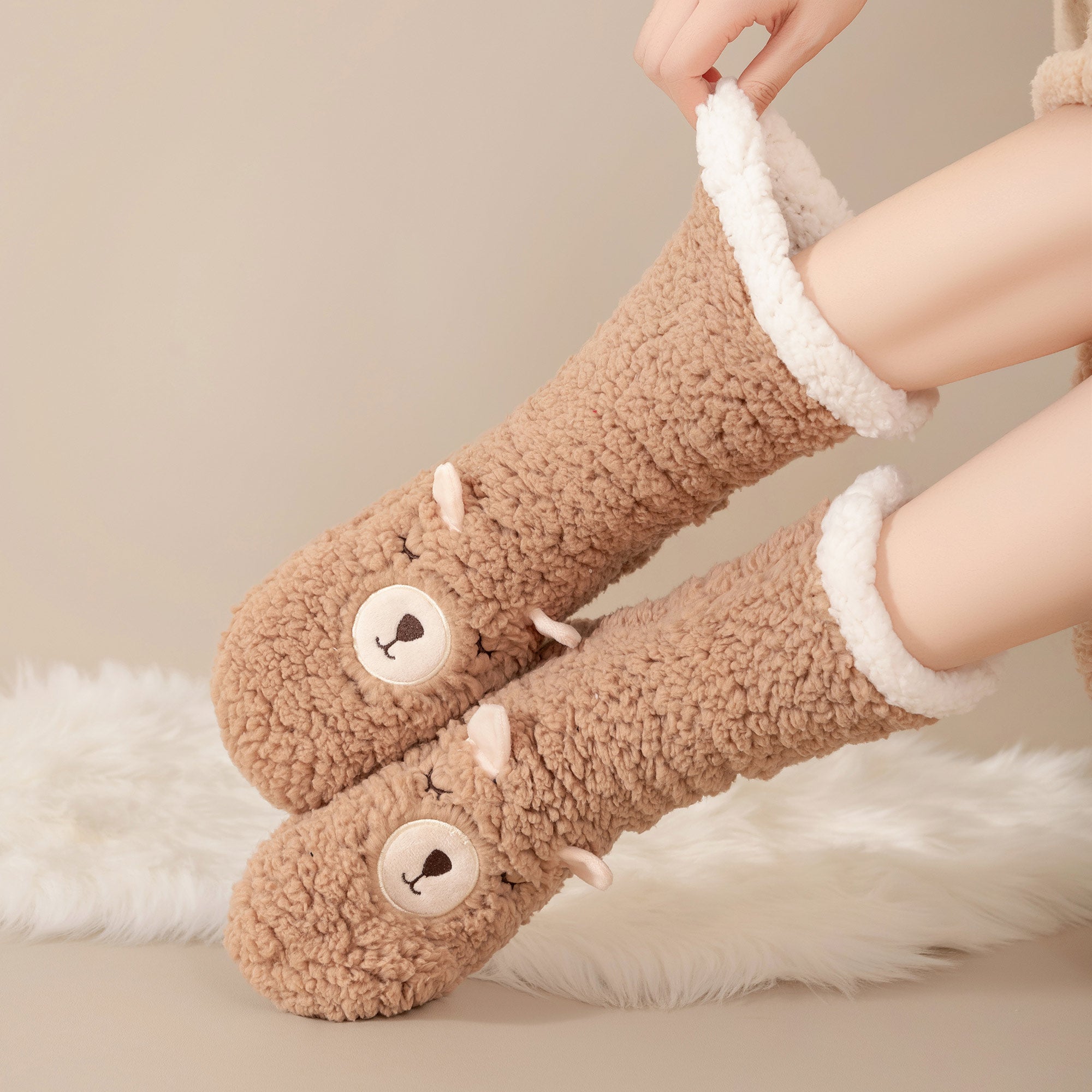 Calcetines Cortos de Felpa con Antideslizante y Estilo Animal