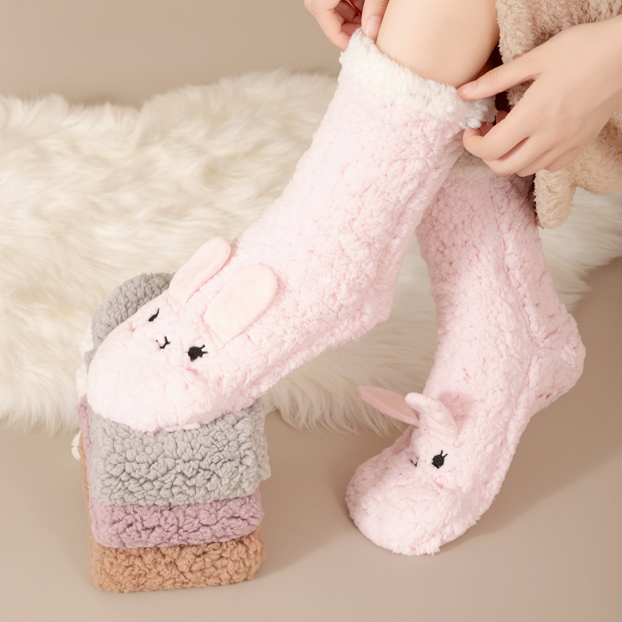 Calcetines Cortos de Felpa con Antideslizante y Estilo Animal