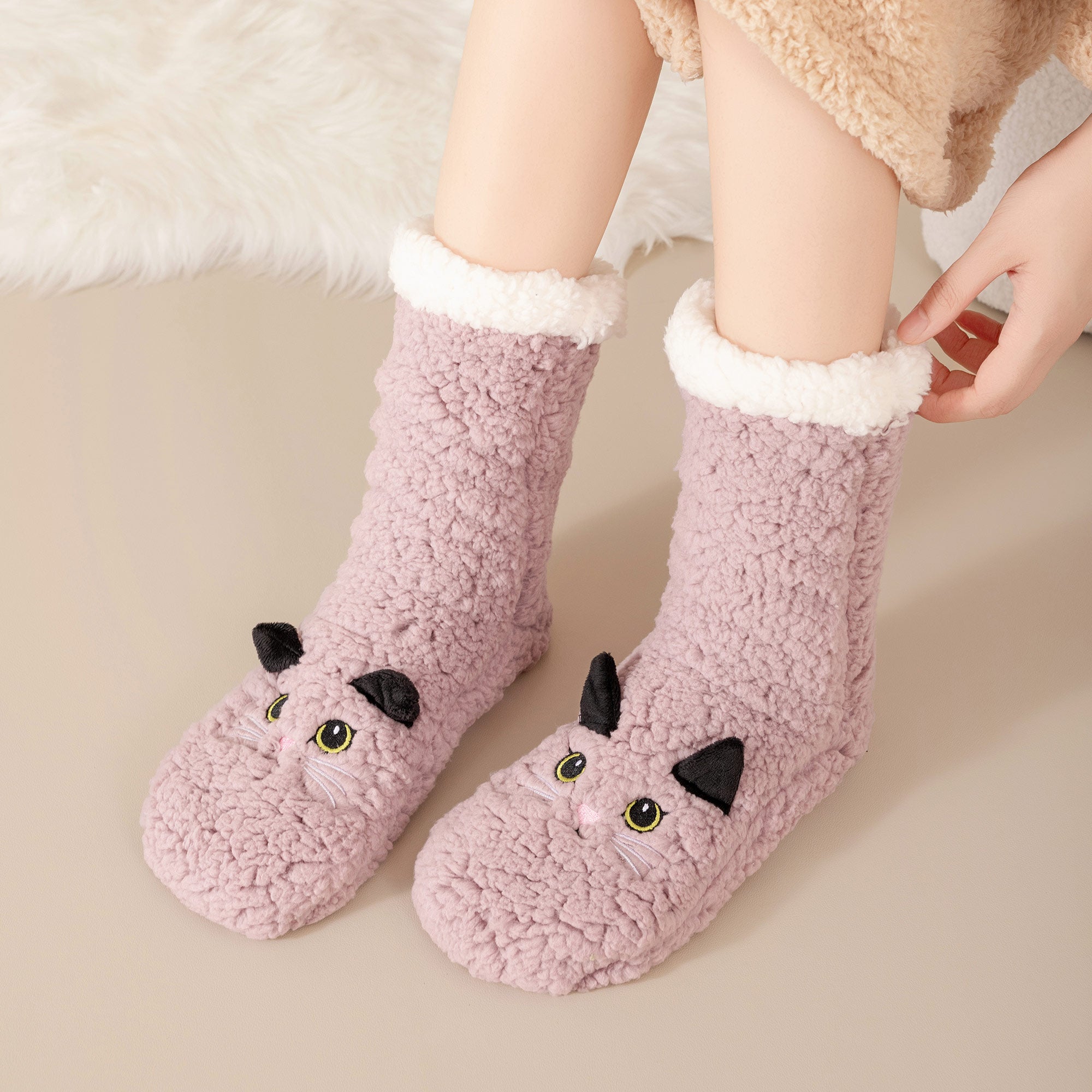 Calcetines Cortos de Felpa con Antideslizante y Estilo Animal