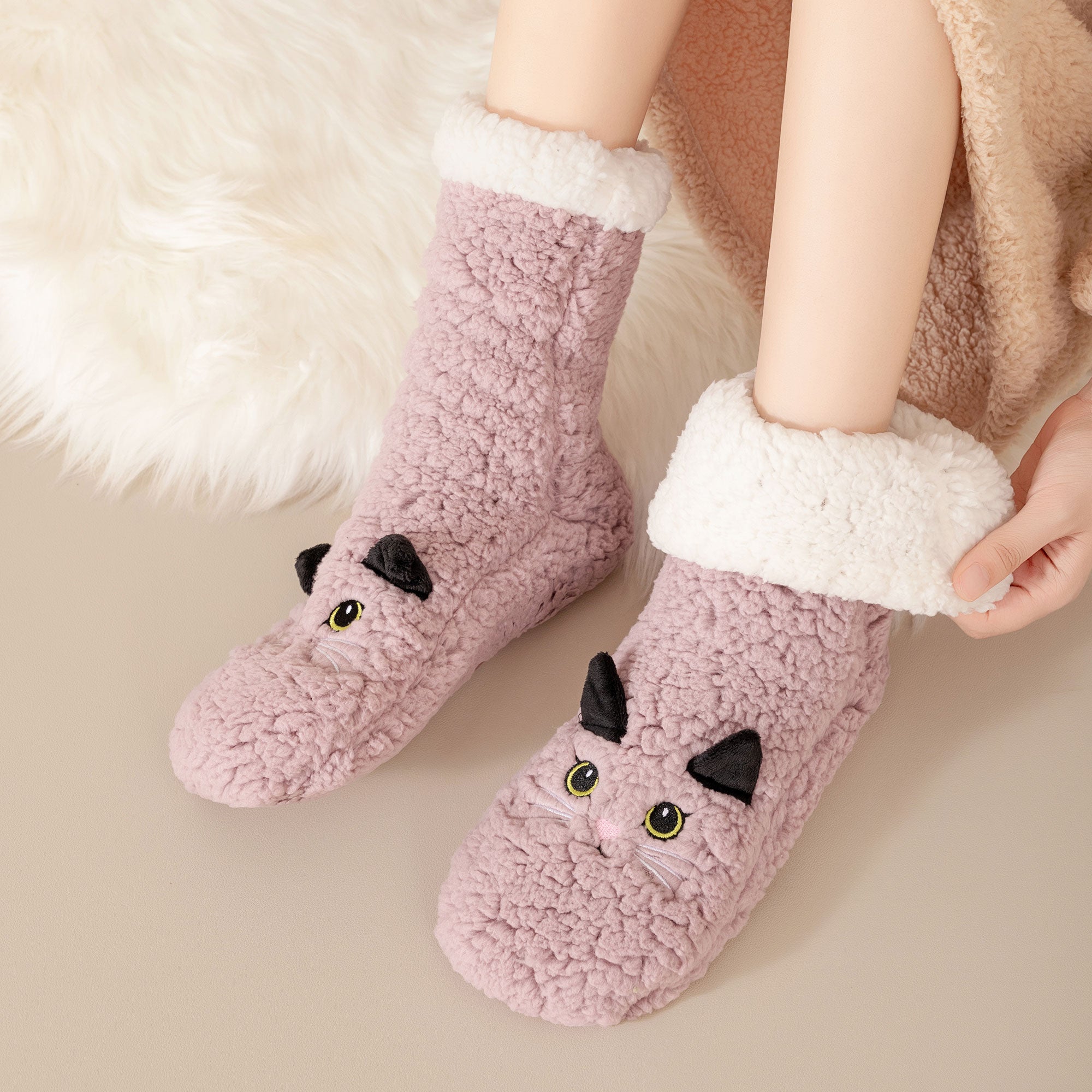 Calcetines Cortos de Felpa con Antideslizante y Estilo Animal
