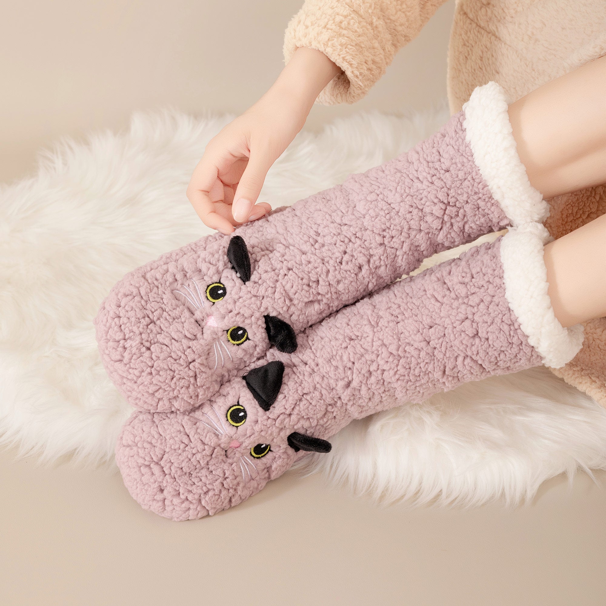 Calcetines Cortos de Felpa con Antideslizante y Estilo Animal