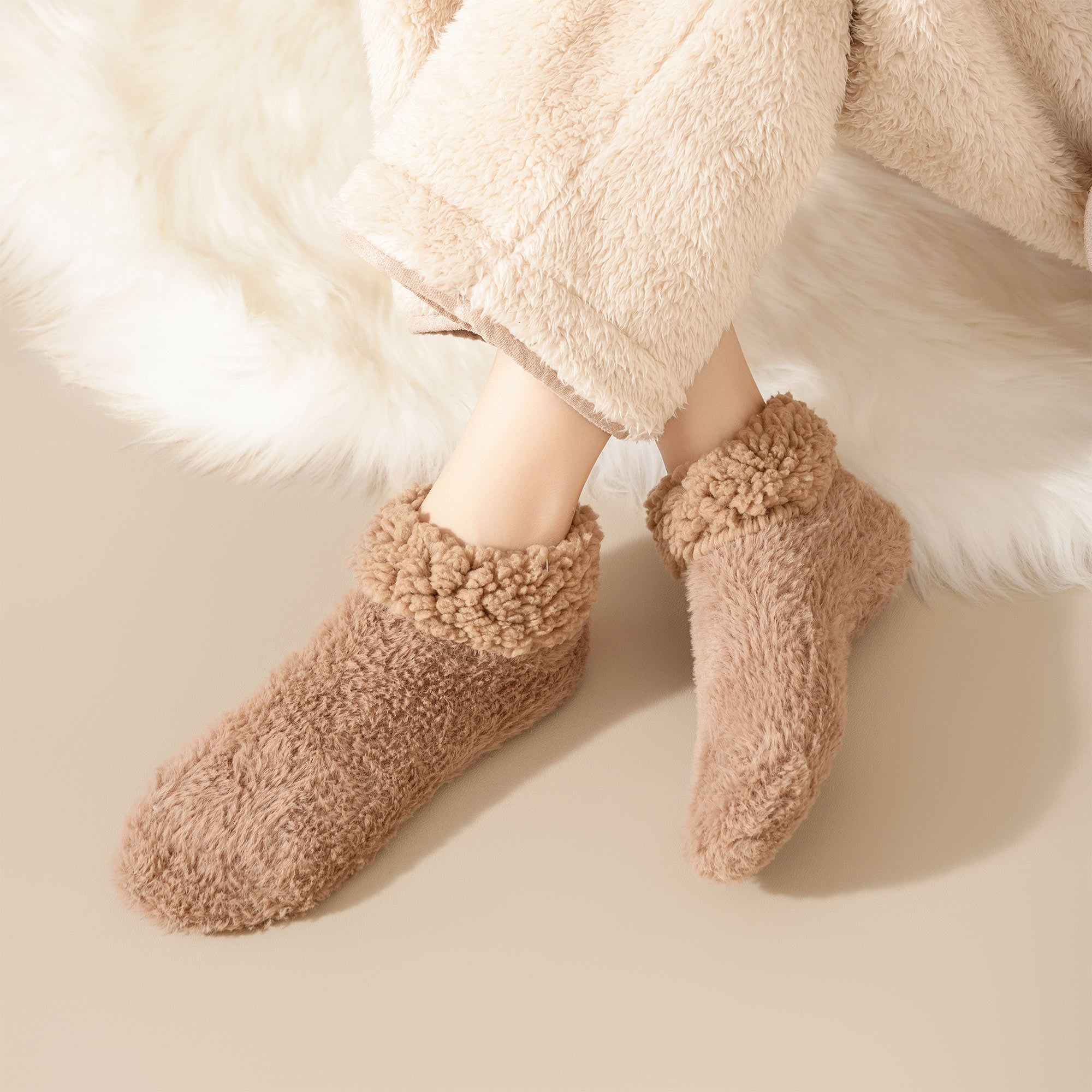 Calcetines de Invierno Ultrapeludos – Comodidad y Calor para Tus Pies