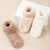 Calcetines de Invierno Ultrapeludos – Comodidad y Calor para Tus Pies