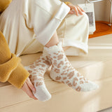 Calcetines Peluditos con Estampado Animal 🐾✨