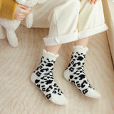 Calcetines Peluditos con Estampado Animal 🐾✨