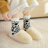 Calcetines Peluditos con Estampado Animal 🐾✨