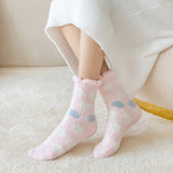 Calcetines de casa afelpados con lunares – cálidos y suaves para invierno