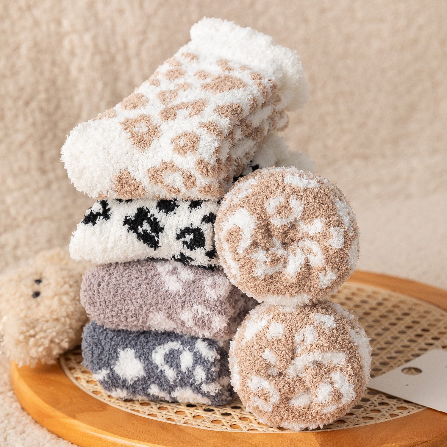Calcetines Peluditos con Estampado Animal 🐾✨