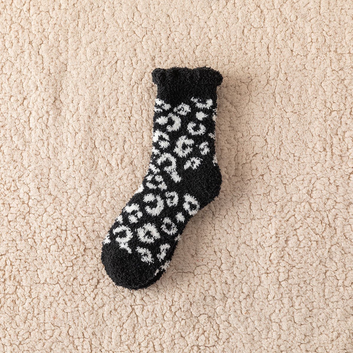Calcetines Peluditos con Estampado Animal 🐾✨